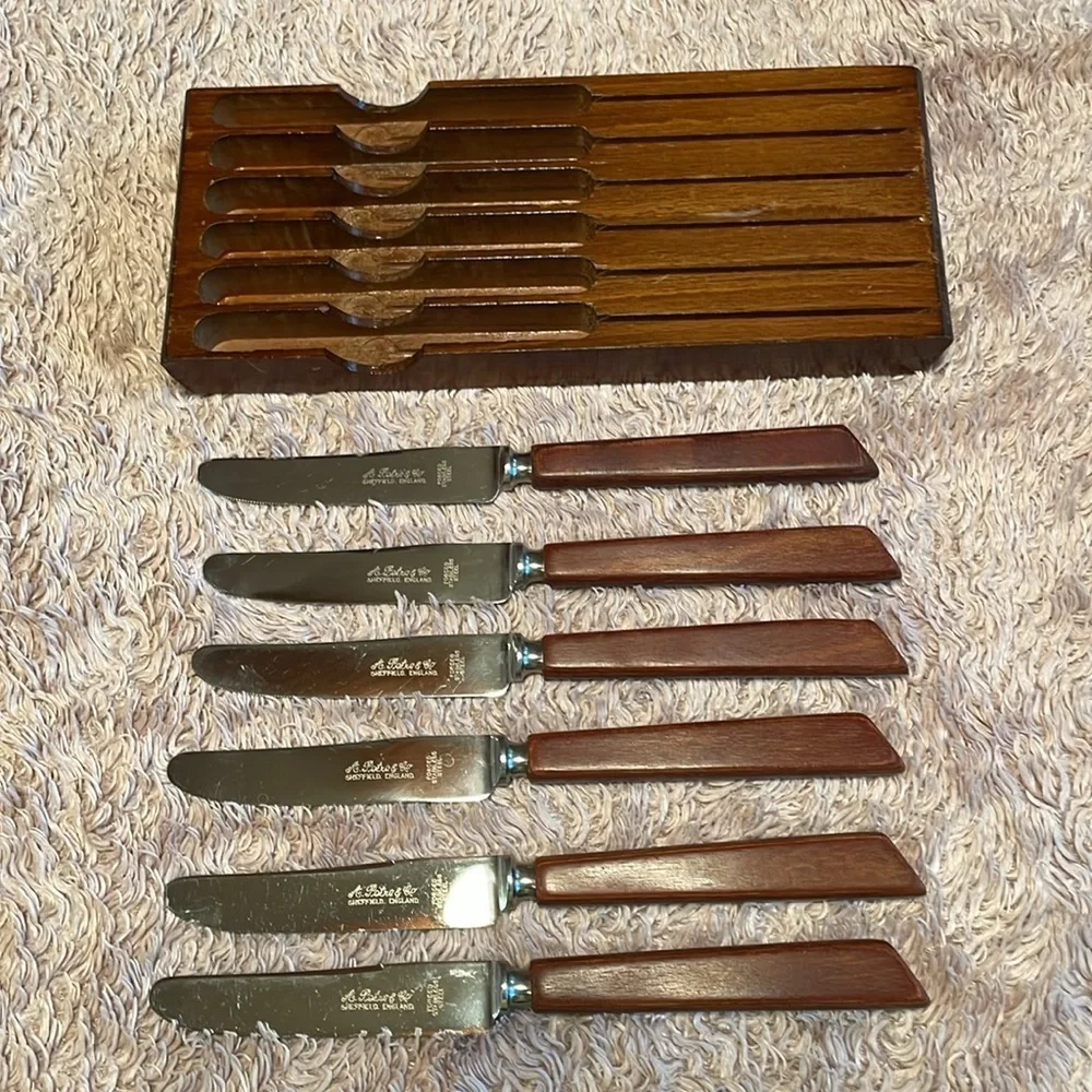 Vintage A.PETRE & CO six piece knife set in wooden case - Made in England